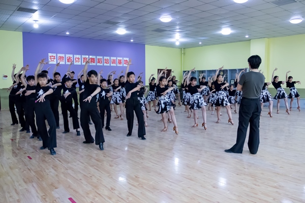 蚌埠哪里教少儿民族舞,民族舞